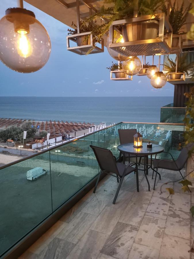 Maravali Seaview Mamaia Lägenhet Exteriör bild