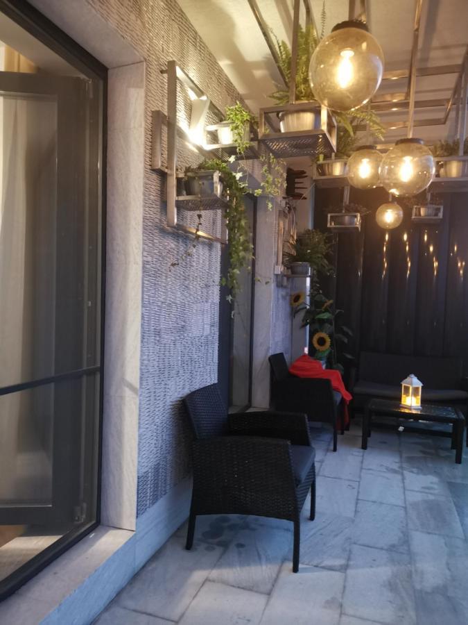 Maravali Seaview Mamaia Lägenhet Exteriör bild